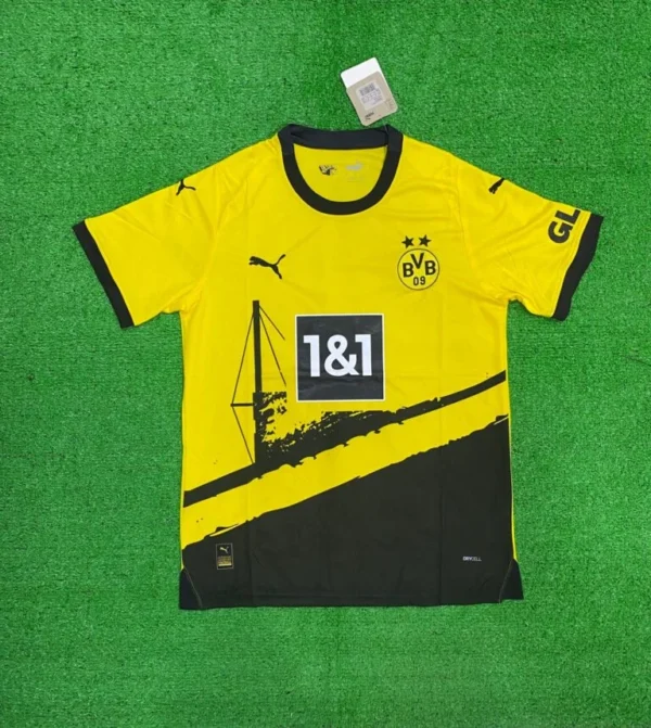 Replica BVB home 23/24