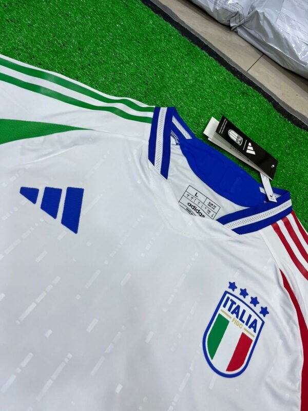 Italy 23/24 Away Kit