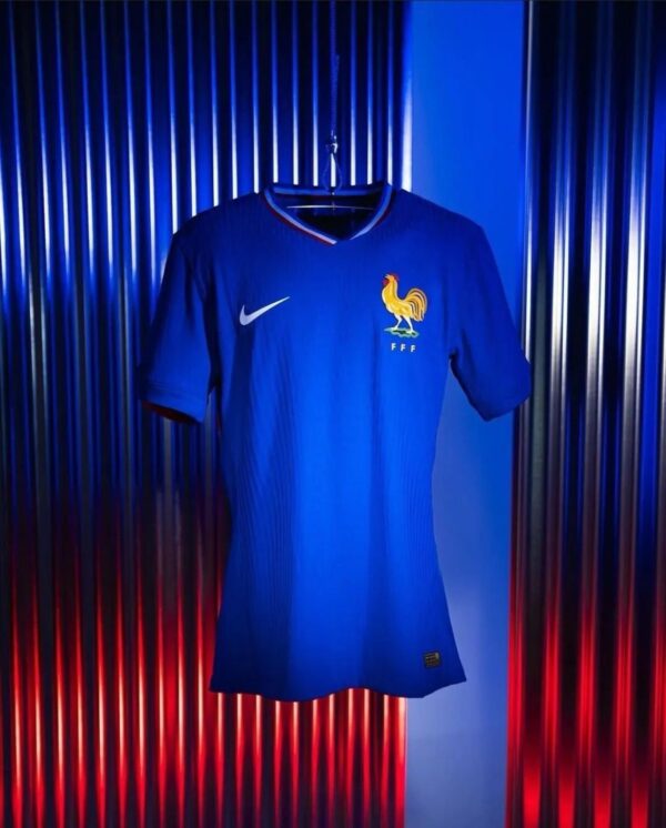 France 2024 Home Kit (Player Version) - Image 3