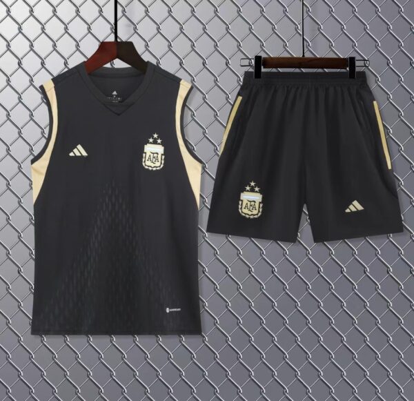 ARGENTINA BLACK 24/25(SLEEVELESS TRAINING SET)