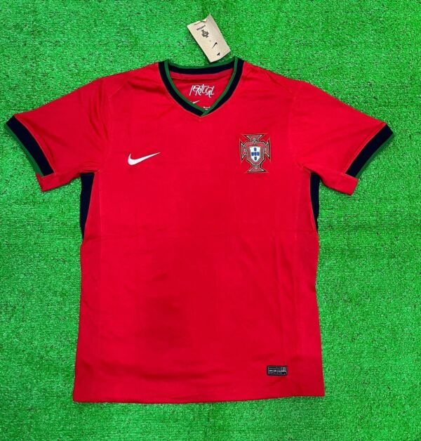 PORTUGAL HOME FAN VERSION
(RONALDO 7 CUSTOMISED) - Image 2