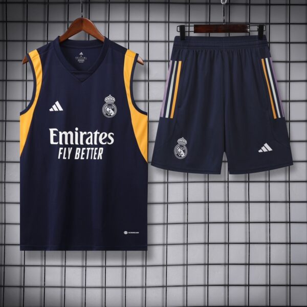 REAL MADRID NAVY BLUE(SLEEVELESS TRAINING KIT)