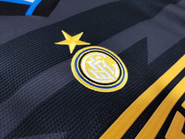 Retro Inter Milan Away 98 - Image 4