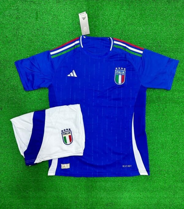 ITALY HOME SET(Jersey and shorts )