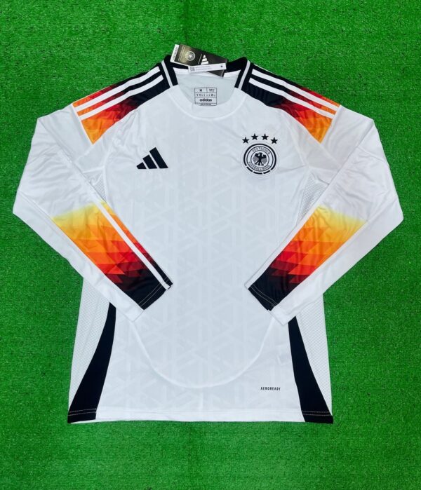 FULL SLEEVES GERMANY HOME
(FAN VERSION)