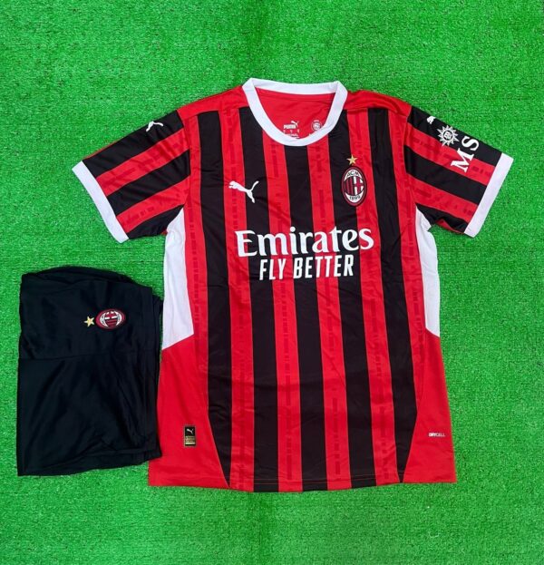 AC MILAN HOME 24/25 SET(JERSEY AND SHORTS)