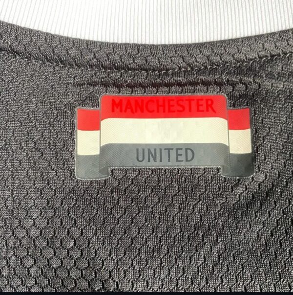 MANCHESTER UNITED GOALKEEPER(FAN VERSION) - Image 3