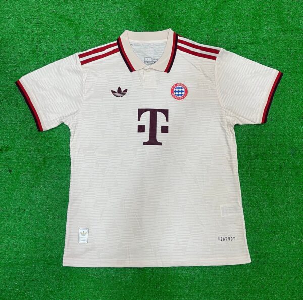 BAYERN MUNCHEN THIRD 24/25
(PLAYER VERSION)