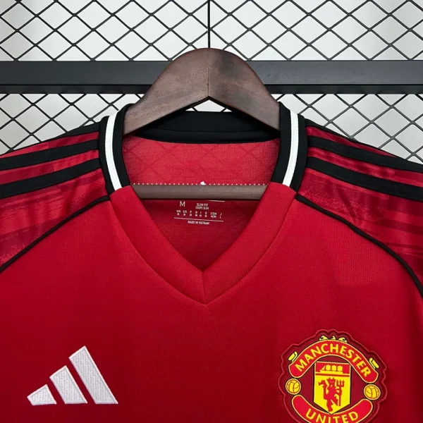 2025-2026 Manchester United Home Football Jersey - Image 3