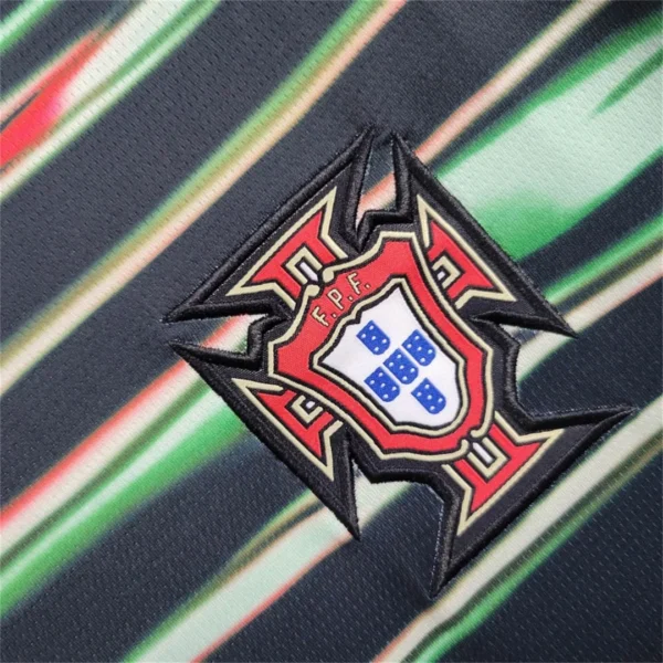 2025-2026 Portugal Training kit - Image 5
