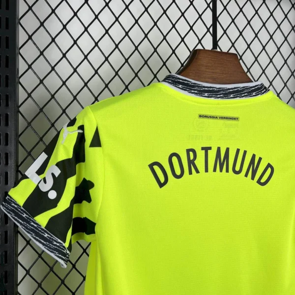 2025-2026  Dortmund Special Edition Football Jersey and Short Kit - Image 5