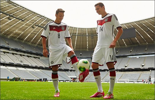 8. Germany 2014 World Cup Jersey